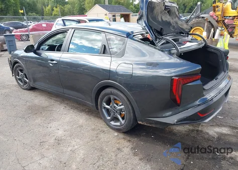 2025 Kia K4 Lxs из США, поврежденный, VIN 3KPFT4DE4SE023967